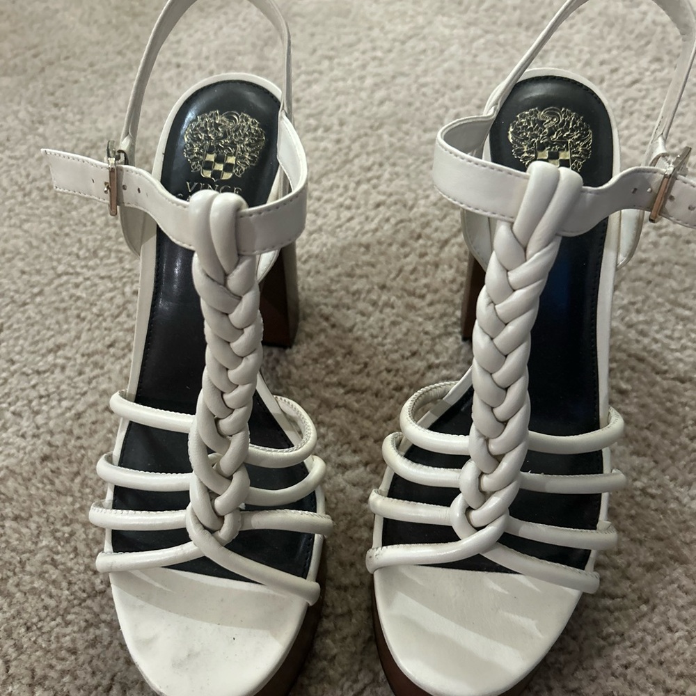 NWOT Sexy, Elegant Vince Camuto Creamy White Robles Heeled Sandals